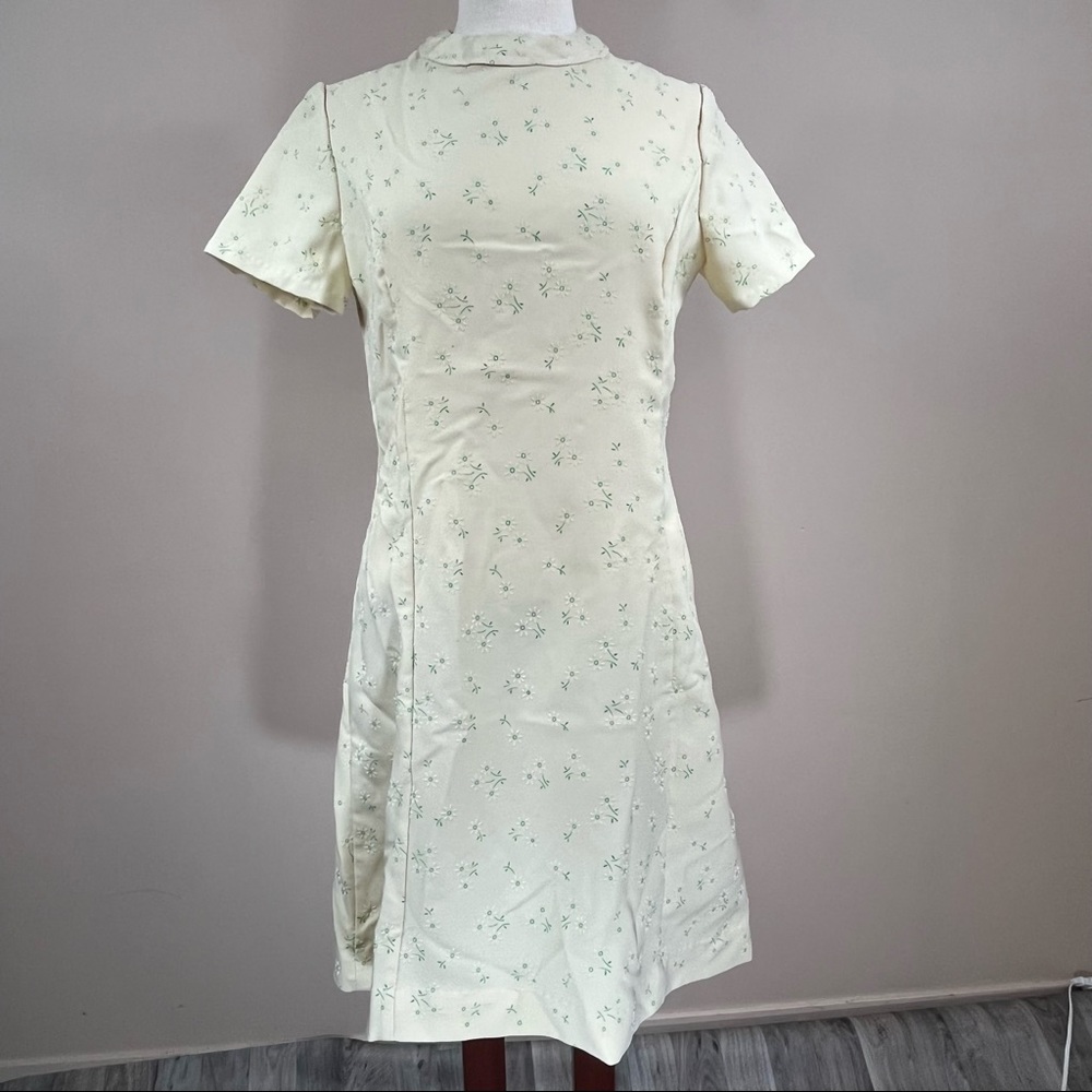 Vintage | Ivory Sun Dress with Flowers